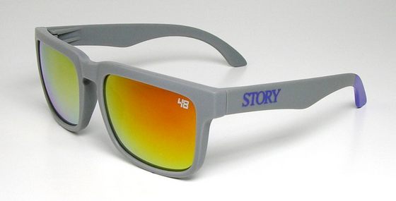Square wayfarer
